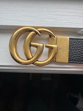 Authentic Gucci Reversible leather belt with Double G buckle brown/black